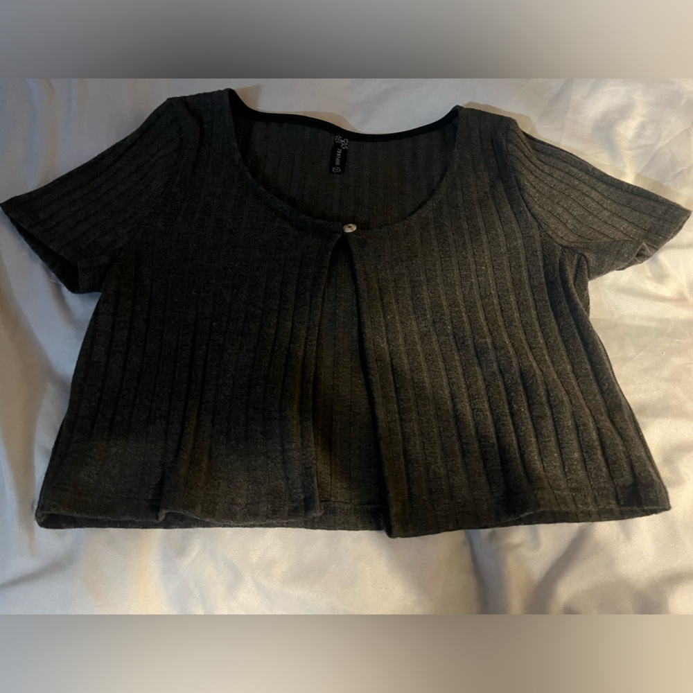 7 DAY WKND Crop Top